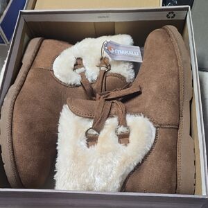 Makalu Brown Suede Boots with Cream Fur